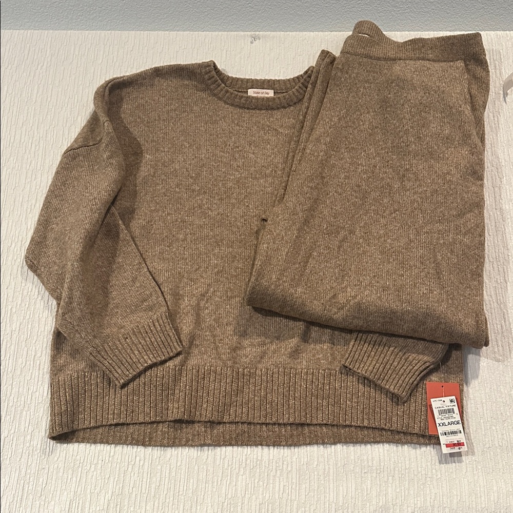 Women’s Medium Taupe Heather Lounging Set NWT - Picture 1 of 6